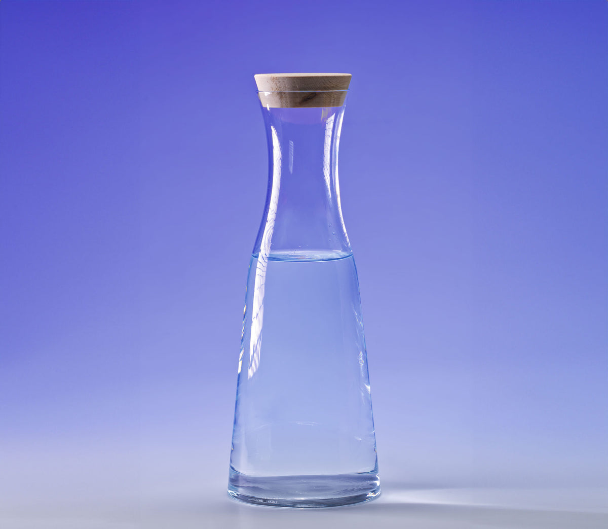 Wasserkaraffe mit Arven-Konus